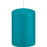 1x Turquoise blauwe cilinderkaarsen/stompkaarsen 5 x 8 cm 18 branduren