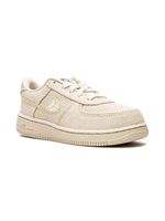 Nike Kids x Stussy baskets Air Force 1 - Tons neutres - thumbnail