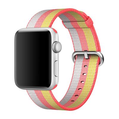 Apple Woven Nylon Apple Watch 38mm / 40mm / 41mm Red