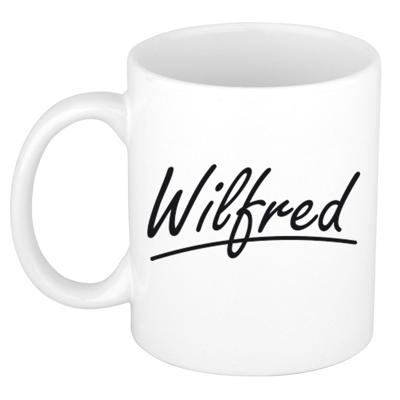 Wilfred Naam koffiemok - beker - met sierlijke letters - wit - 300 ml - Cadeau - Heren Wilfred Naam koffiemok - beker - met sierlijke letters - wit - 300 ml - Cadeau - Heren
