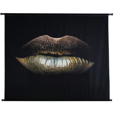 Glamour kiss