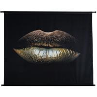 Glamour kiss
