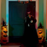 Halloween pratende heks with LEDs Paars 125 x 216 cm Polyester