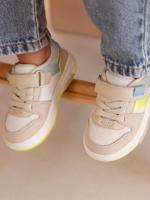 Elastische synthetische baskets voor baby's veel beige