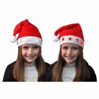 Kerstmuts met lampjes - rood met witte sterren - vilt - kinderen - verlichte kerstmuts