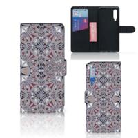 Xiaomi Mi 9 | Bookcase | Flower Tiles