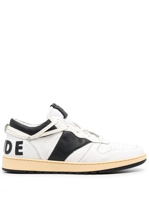 RHUDE baskets à logo lettre - Blanc