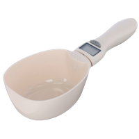 Voerschep met digitale weegschaal