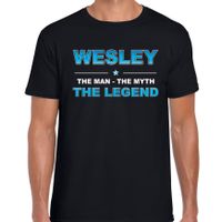 Naam cadeau t-shirt Wesley - the legend zwart voor heren