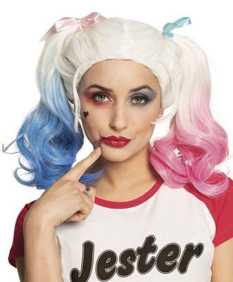 pruik J. Ester
