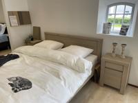 Ledikant Nature 180x210 cm creamy white Showmodel incl 2 nachtkastjes