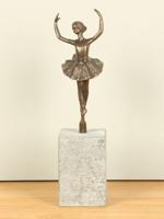 Ballerina van brons, 25 cm Ballerina van brons, 25 cm