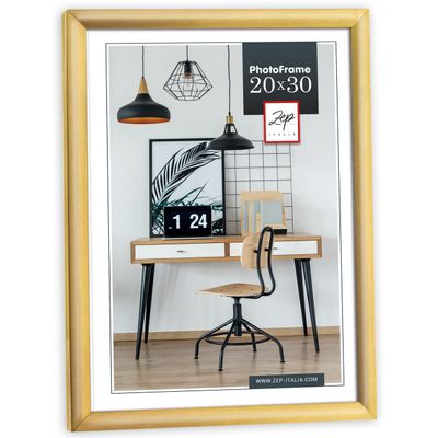 Fotolijst goud kunststof geschikt voor een foto van 20 x 30 cm