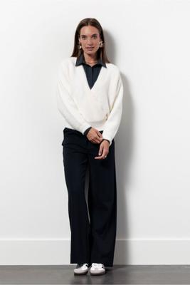 Nuri wrap pullover - ecru - 13400