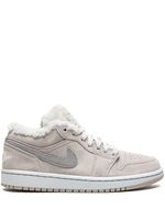 Jordan Air Jordan 1 Low SE "Sherpa Fleece" sneakers - Gris - thumbnail