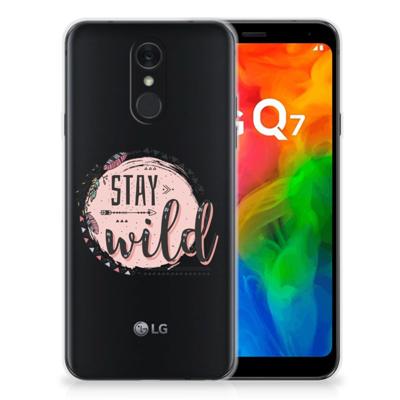 LG Q7 Telefoonhoesje met Naam Boho Stay Wild LG Q7 Telefoonhoesje met Naam Boho Stay Wild