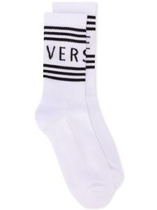 Versace chaussettes à logo imprimé - Blanc