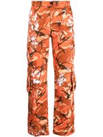 Martine Rose pantalon cargo à imprimé camouflage - Orange - thumbnail