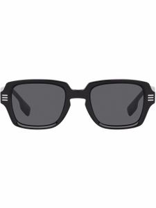 Burberry Eyewear lunettes de soleil BE4349 à monture rectangulaire - Noir