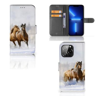 iPhone 13 Pro | Telefoonhoesje | Met pasjeshouder | Paarden