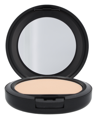MAC Studio Fix Powder Plus Foundation NC20 15 g Dames MAC Studio Fix Powder Plus Foundation NC20 15 g Dames