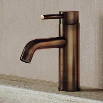 Wastafelkraan SaniClear Plus Stripes | Opbouw | Mengkraan | Standaard model | Verouderd messing