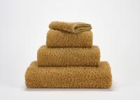 Abyss & Habidecor Abyss & Habidecor Super Pile Handdoek 60x110 840 gold