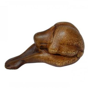 Houten Beeldje Yogi Kaki (ca. 9 x 5 x 5 cm)