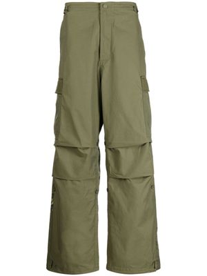 Maharishi pantalon cargo à broderies Blaze Samurai - Vert