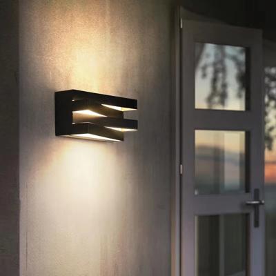 LuxGate Pro - LED Buitenwandlamp IP65 van Aluminium voor Tuin, Villa & Poort