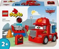 LEGO DUPLO 10417 Mack bij de race