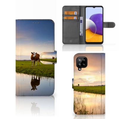 Samsung Galaxy A22 4G | M22 | Telefoonhoesje | Met pasjeshouder | Koe