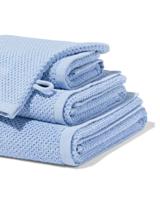 HEMA Handdoek 2e Kans Recycled Katoen Lichtblauw (lichtblauw)