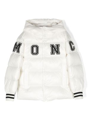 Moncler Enfant doudoune à plaque logo - Blanc