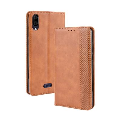 Magnetische Buckle retro Crazy Horse textuur horizontale Flip lederen case voor Wiko Y80 met houder & kaartsleuven & fotolijstjes (bruin)