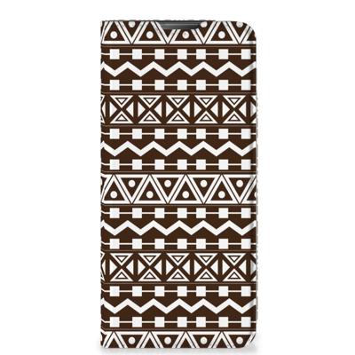 Motorola Moto E20 | Hoesje met Magneet | Aztec Brown Motorola Moto E20 | Hoesje met Magneet | Aztec Brown