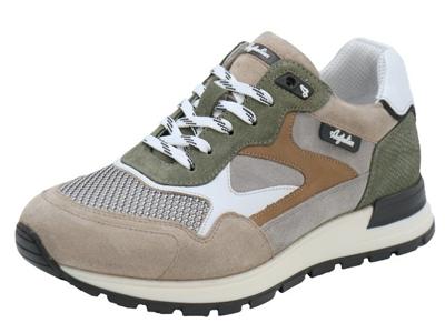 Australian Tiago Australian Tiago