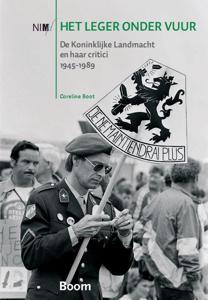 Het leger onder vuur (Paperback)