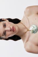 Hanger schelp parelmoer goudlaag Zalio - MATERIAL FINISHES - U