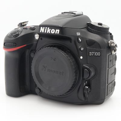 Nikon D7100 body occasion