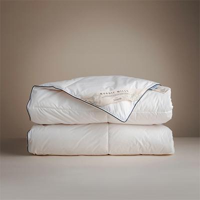 Dekbed 100% Australia Wol All Season - Enkel , All season - 240x200 cm (Lits-Jumeaux) - Basalt - 300 Gram per m² - Dekbed-Discounter.nl