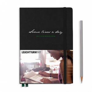 Leuchtturm Some lines a day schrijfblok & schrift A5 365 vel Zwart