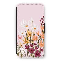 Painted wildflowers: iPhone 12 Pro Max Flip Hoesje