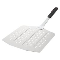 Pizzaschep met gaatjes Aluminium 66 cm.