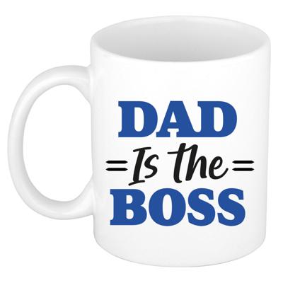 Cadeau koffie/thee mok papa - wit - pap is de baas - 300 ml - Vaderdag Cadeau koffie/thee mok papa - wit - pap is de baas - 300 ml - Vaderdag