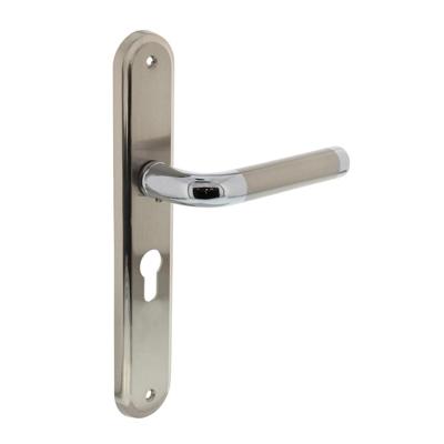 Deurkruk Agatha op schild PC 55 mm chroom
