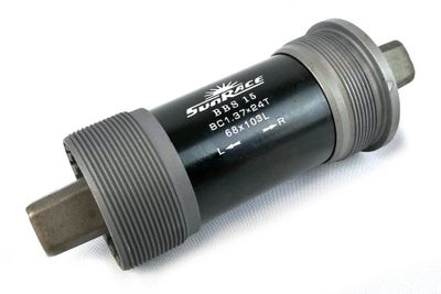 SunRace Engelse Schroefdraad BSA 103mm Bottom Bracket SunRace Engelse Schroefdraad BSA 103mm Bottom Bracket