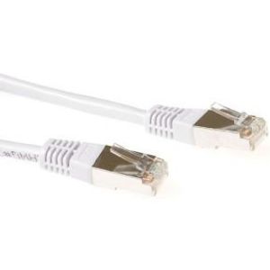 ACT Witte 5 meter SFTP CAT6A patchkabel snagless met RJ45 connectoren