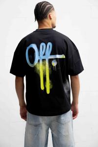 Off The Pitch Graffiti Oversized T-Shirt Heren Zwart - Maat XS - Kleur: Zwart | Soccerfanshop