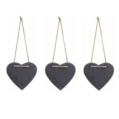 Decoratie hart - 3x stuks - 12 x 11 cm - leisteen - hangdecoratie - hartjes vorm - mini krijtbordje